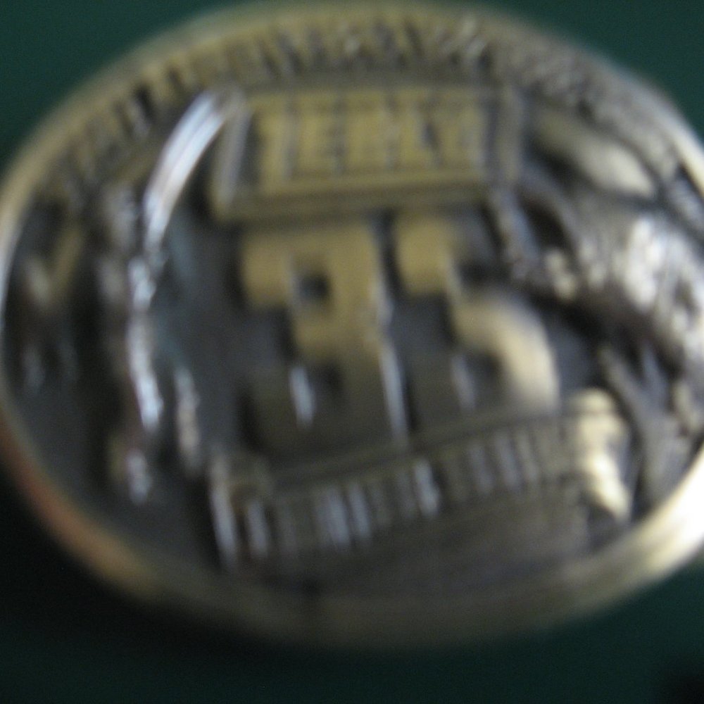 Zebco 33 Fishing Reels Largemouth Bass  Belt